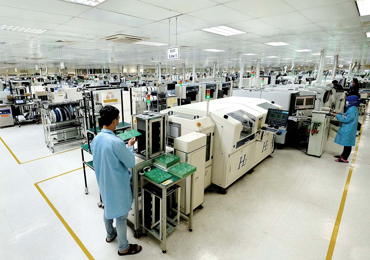 Signal And Power Interference Proper Emi Design And Testing Ensures Standards Compliance